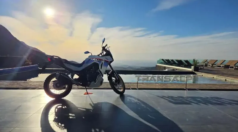 Honda XL750 Transalp 2025: Precio y Aventura